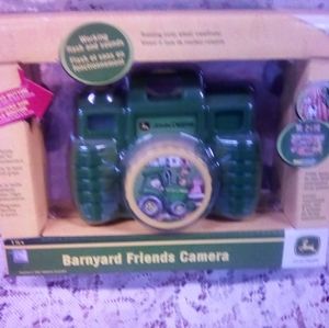 Barnyard Friends Camera John Deere Toy. Ages:1 1/2 +